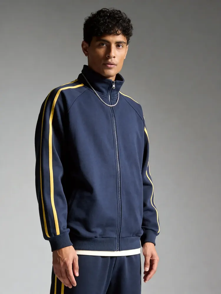 Tracksuit · Navy — AI model result